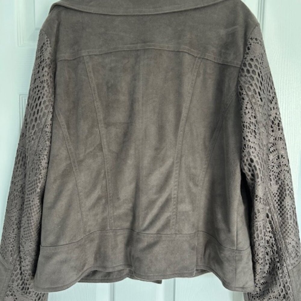 Montanaco Gray Faux Suede Jacket XL Women’s Detailed Sleeve Lace Look - Picture 7 of 8